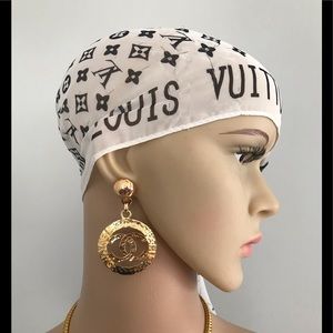 Rare Chanel Large used gold stud earrings box